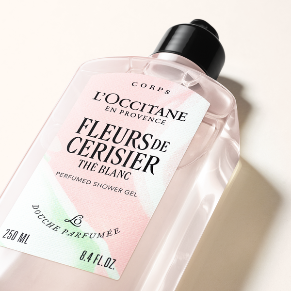 Fleurs de Cerisier Thé Blanc perfumed shower gel 